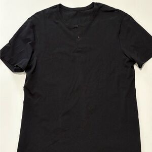 Lululemon Metal Vent Black Short Sleeve Henley